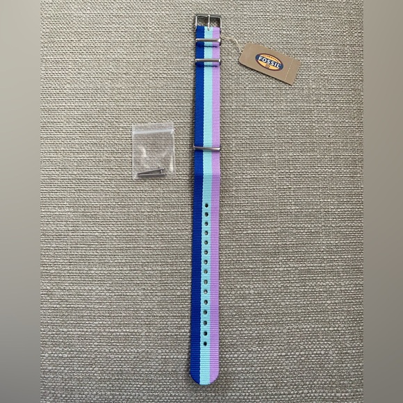 Fossil NWT Striped Field Watch Strap 18mm - Picture 1 of 5